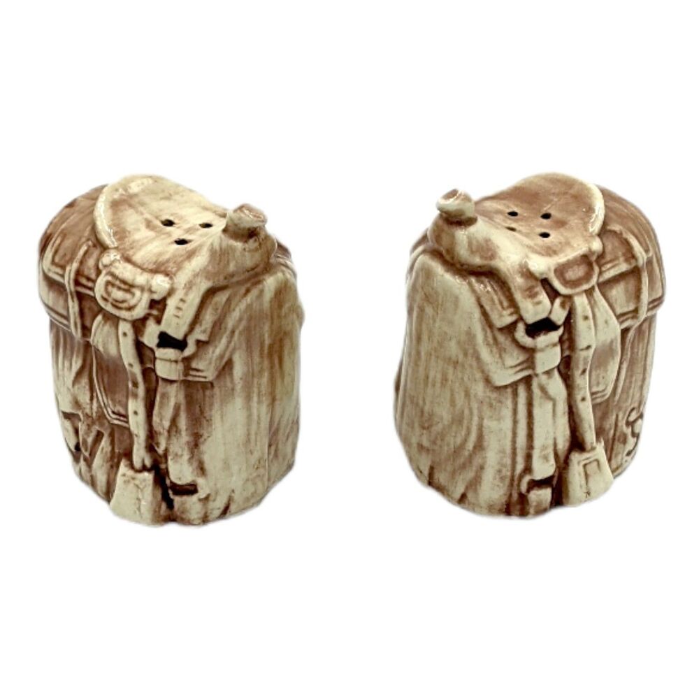 Twin Winton Western Saddle Salt Pepper Shakers Cowboy Cowgirl Horse Pasedena